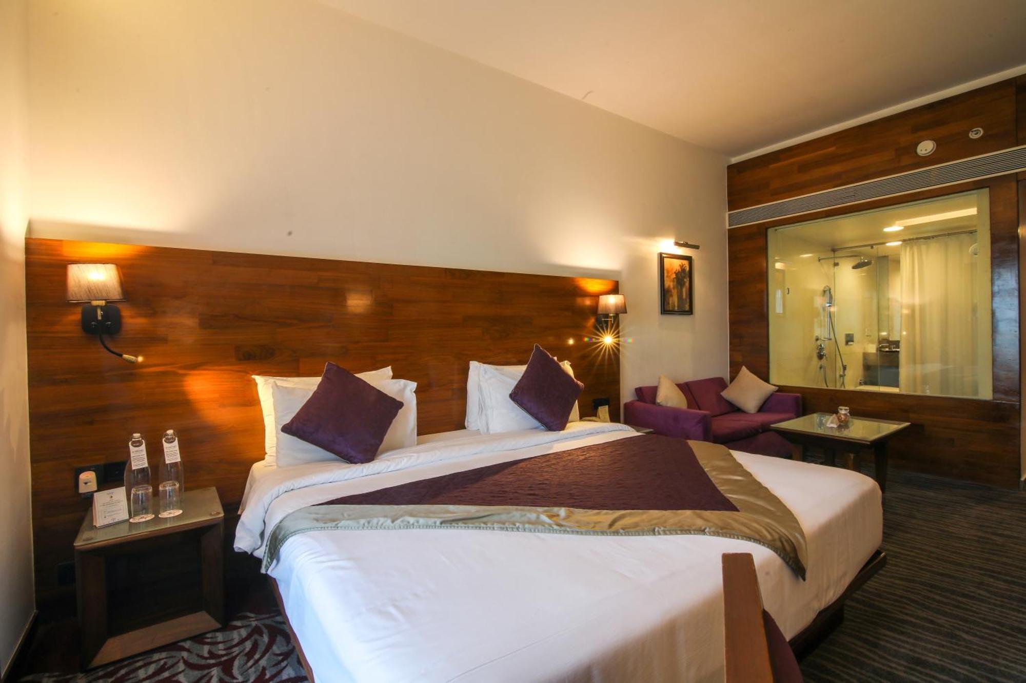 The Orchid Hotel Hinjewadi Pune Exterior foto